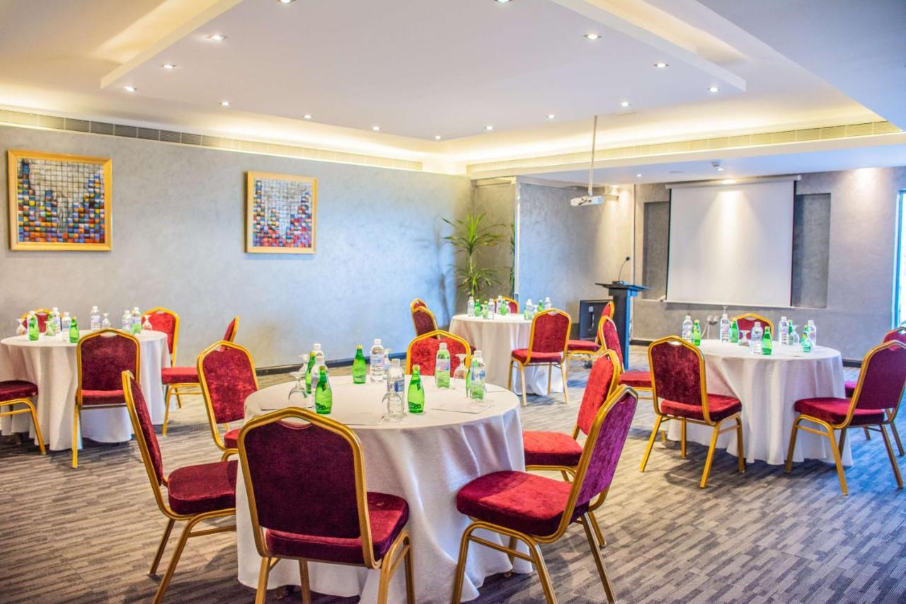 Radisson Blu Resort, Al Khobar Half Moon Bay Exteriör bild Meeting room