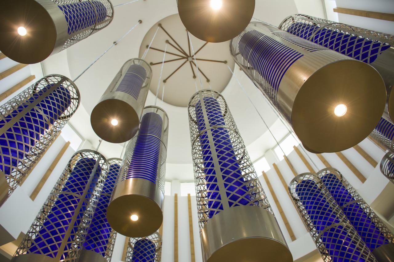 Radisson Blu Resort, Al Khobar Half Moon Bay Exteriör bild The ceiling of the main entrance